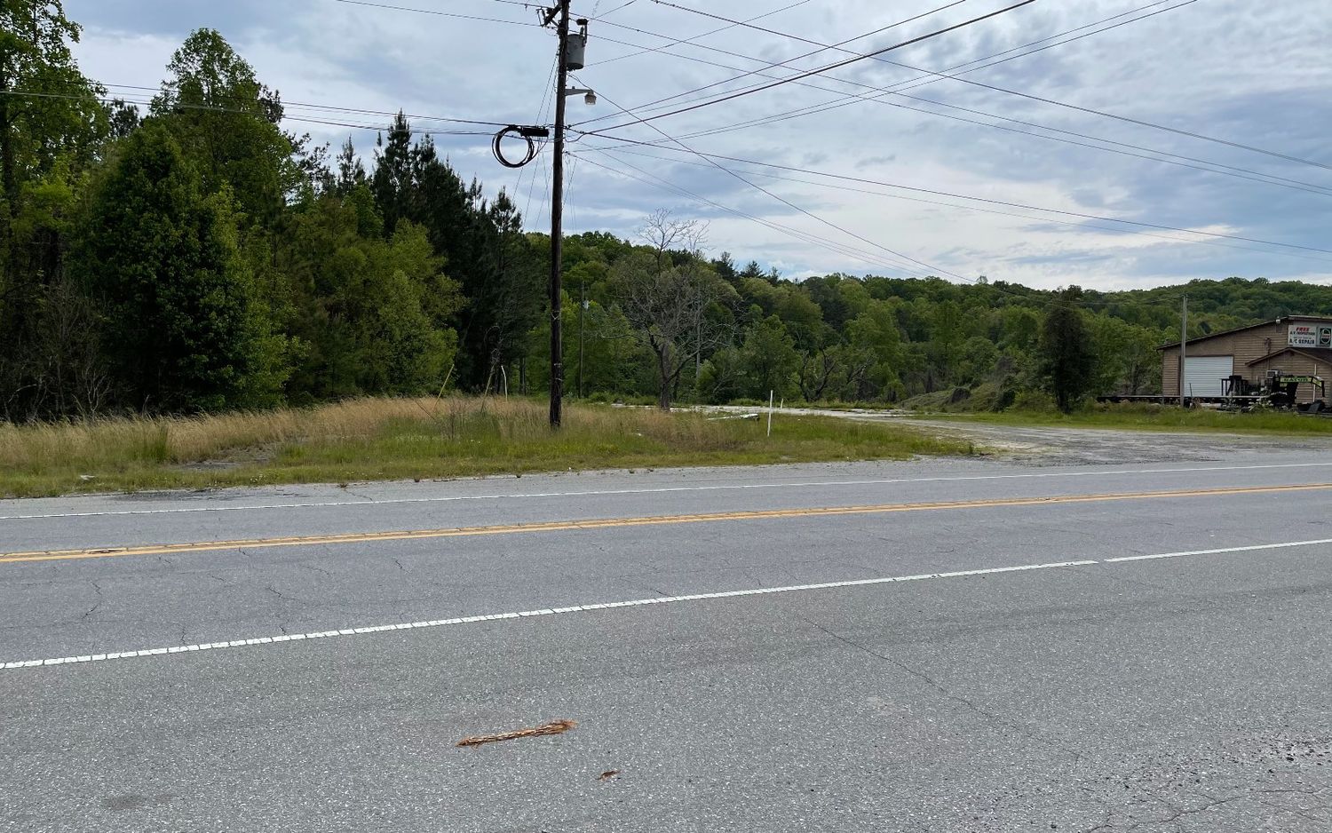 1220 Hwy 64 W, Hayesville, NC 28904